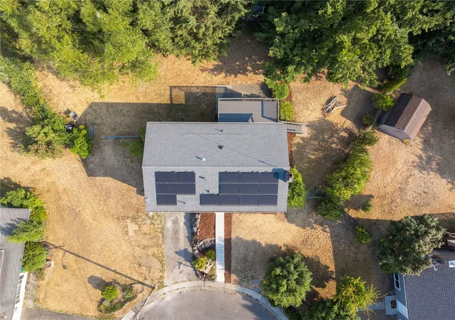 Photo 2 of Single family home for sale at 16317 127th Place Se, Renton, WA 98058 | MLS# NWM2596901 | Listing updated on 2026-10-24