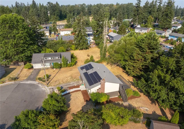 Photo 3 of Single family home for sale at 16317 127th Place Se, Renton, WA 98058 | MLS# NWM2596901 | Listing updated on 2026-10-24