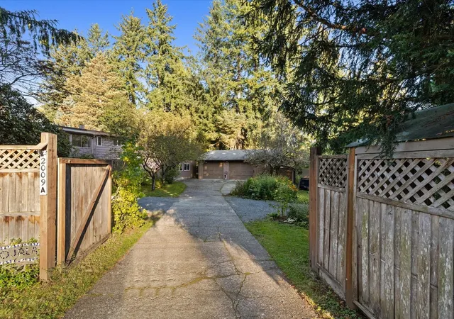 Single family home for sale at 2009 116th Avenue NE, Lake Stevens, WA 98258 | MLS# NWM2596904