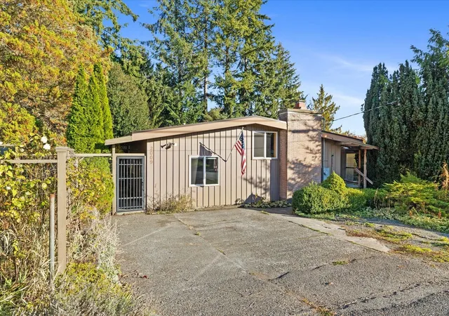 Photo 1 of Single family home for sale at 2009 116th Avenue NE, Lake Stevens, WA 98258 | MLS# NWM2596904 | Listing updated on 2026-10-23