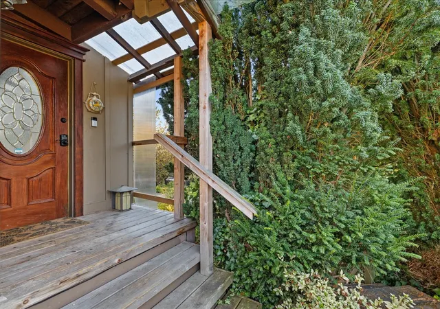 Photo 2 of Single family home for sale at 2009 116th Avenue NE, Lake Stevens, WA 98258 | MLS# NWM2596904 | Listing updated on 2026-10-23