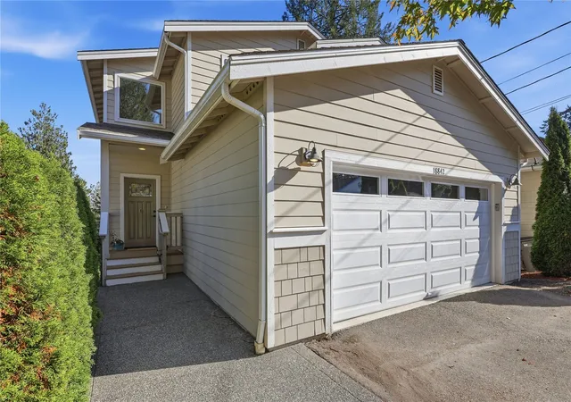 Photo 2 of Single family home for sale at 18842 Harris Ave NE, Suquamish, WA 98392 | MLS# NWM2596931 | Listing updated on 2026-10-29