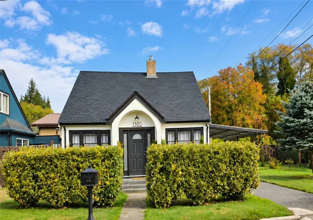 Single family home for sale at 1302 W 5th Street, Aberdeen, WA 98520 | MLS# NWM2596934