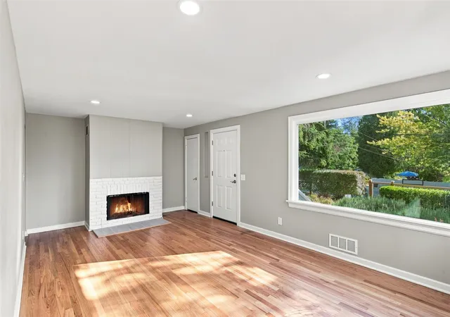 Photo 3 of Single family home for sale at 11261 Occidental Ave S, Seattle, WA 98168 | MLS# NWM2596944 | Listing updated on 2026-10-26