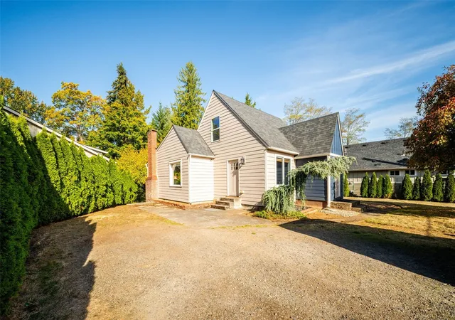 Photo 3 of Single family home for sale at 5312 NE 109th Street, Vancouver, WA 98686 | MLS# NWM2596955 | Listing updated on 2026-10-22