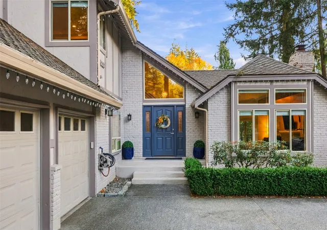 Photo 1 of Single family home for sale at 6221 88th Avenue W, University Place, WA 98467 | MLS# NWM2596968 | Listing updated on 2026-10-28