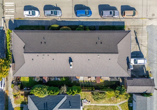 Photo 2 of Multi family home for sale at 300 Edmonds St, Edmonds, WA 98020 | MLS# NWM2596969 | Listing updated on 2026-10-22