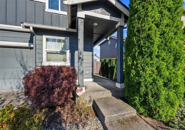 Photo 2 of Single family home for sale at 2515 167th Street Ct E, Tacoma, WA 98445 | MLS# NWM2597004 | Listing updated on 2026-10-23