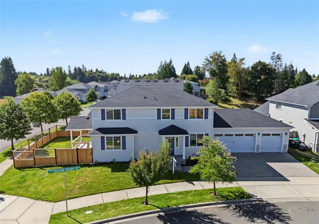Single family home for sale at 7651 Deschutes Hts Ct SE, Tumwater, WA 98501 | MLS# NWM2597006