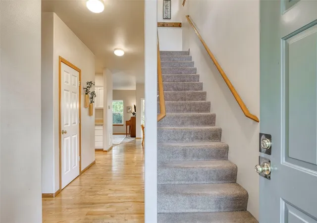 Photo 3 of Townhouse for sale at 10648 NE Kingston Meadow, Kingston, WA 98346 | MLS# NWM2597012 | Listing updated on 2026-10-23
