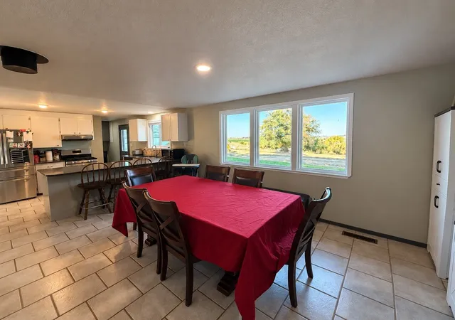 Photo 3 of Single family home for sale at 777 S Canyon Ct, Othello, WA 99344 | MLS# NWM2597017 | Listing updated on 2026-10-27