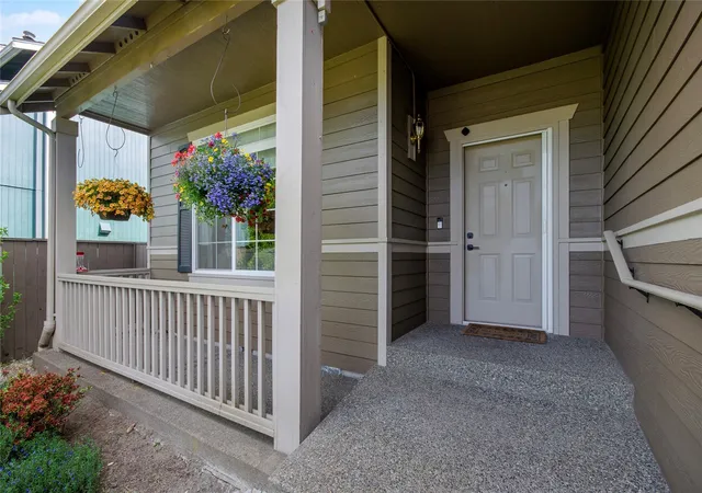 Photo 1 of Single family home for sale at 1224 130th Street E, Tacoma, WA 98445 | MLS# NWM2597020 | Listing updated on 2026-10-22