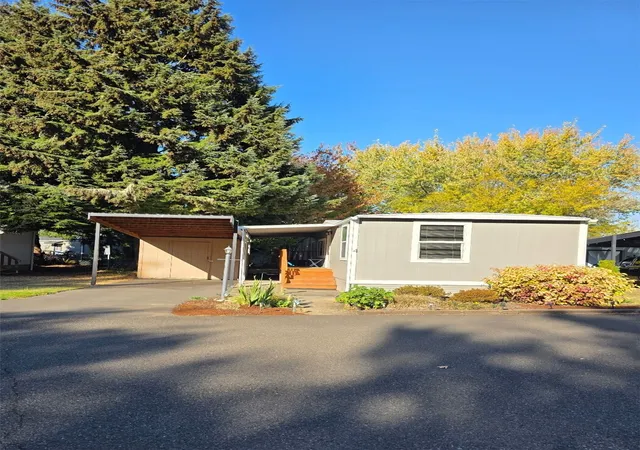 Photo 1 of Manufactured home for sale at 21201 Ne 58th Street #4, Vancouver, WA 98682 | MLS# NWM2597035 | Listing updated on 2026-10-22