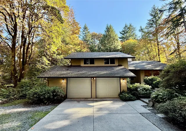 Single family home for sale at 17514 164th Avenue NE, Woodinville, WA 98072 | MLS# NWM2597038