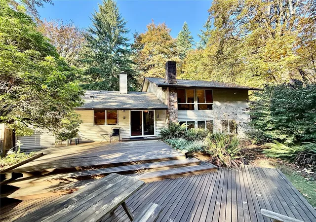 Photo 1 of Single family home for sale at 17514 164th Avenue NE, Woodinville, WA 98072 | MLS# NWM2597038 | Listing updated on 2026-10-23