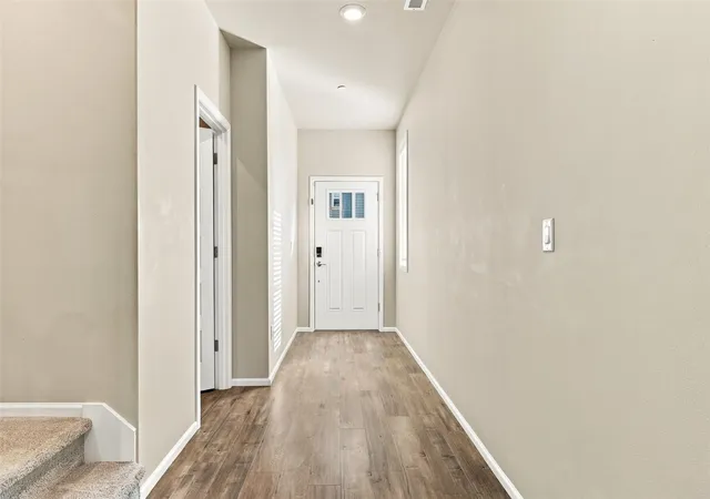 Photo 3 of Single family home for sale at 9610 S 201st Place, Kent, WA 98031 | MLS# NWM2597046 | Listing updated on 2026-10-22