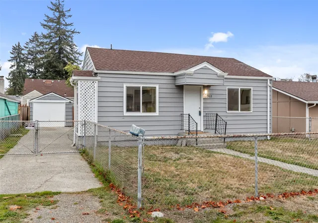 Single family home for sale at 703 117th Street S, Tacoma, WA 98444 | MLS# NWM2597054
