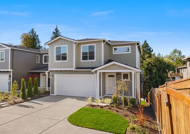 Photo 3 of Single family home for sale at 7419 45th Place Ne, Marysville, WA 98270 | MLS# NWM2597061 | Listing updated on 2026-10-27