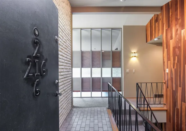 Photo 3 of Sale Pending at 216 NW 115th Street, Seattle, WA 98177 | MLS# NWM2597076 | Listing updated on 2026-10-26