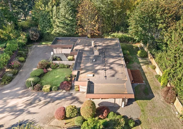 Photo 4 of Condo for sale at 3409 99th Avenue E, Edgewood, WA 98371 | MLS# NWM2597111 | Listing updated on 2026-10-26