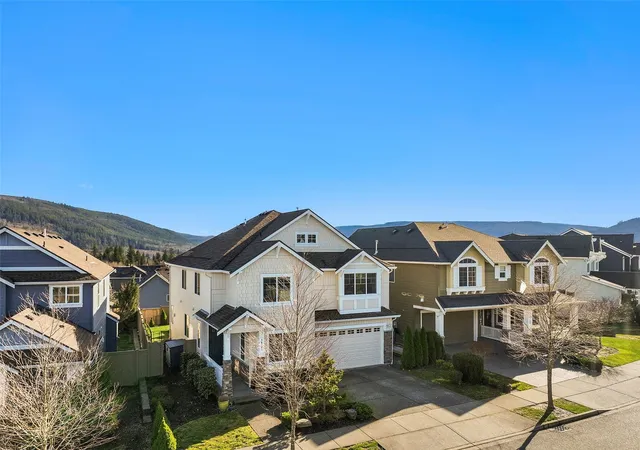 Single family home for sale at 34126 SE Ash St, Snoqualmie, WA 98065 | MLS# NWM2597116