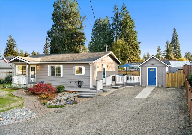 Photo 2 of Single family home for sale at 20707 92nd Street E, Bonney Lake, WA 98391 | MLS# NWM2597139 | Listing updated on 2026-10-23