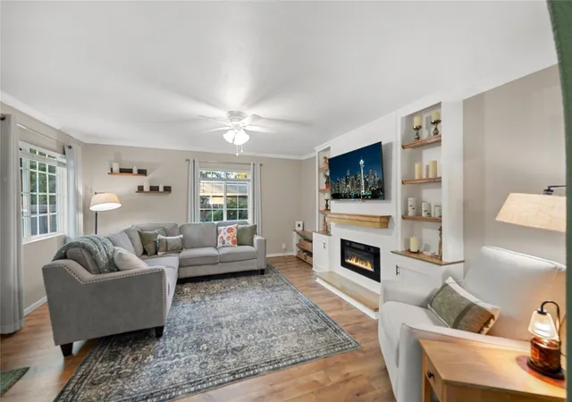 Photo 4 of Single family home for sale at 20707 92nd Street E, Bonney Lake, WA 98391 | MLS# NWM2597139 | Listing updated on 2026-10-23