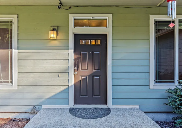Photo 3 of Single family home for sale at 2911 112th Avenue E, Edgewood, WA 98372 | MLS# NWM2597180 | Listing updated on 2026-10-27