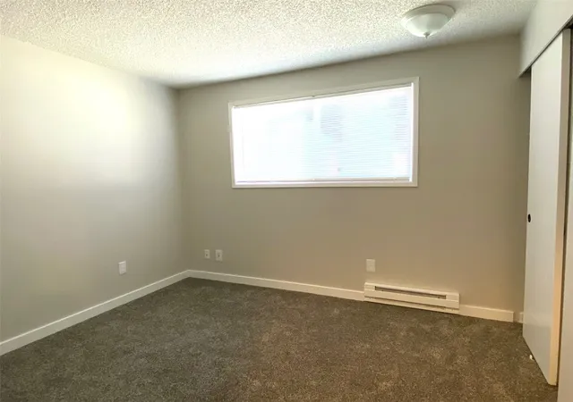 Photo 3 of Multi family home for sale at 1315 K St Ne, Auburn, WA 98002 | MLS# NWM2597196 | Listing updated on 2026-10-22