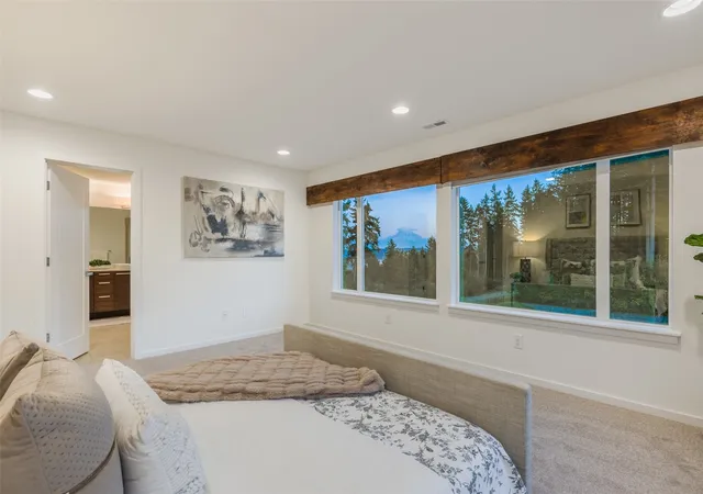 Photo 4 of Single family home for sale at 5719 S 328th Street, Auburn, WA 98001 | MLS# NWM2597201 | Listing updated on 2026-10-23