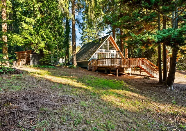 Photo 3 of Single family home for sale at 1407 Shuksan Dr, Camano Island, WA 98282 | MLS# NWM2597206 | Listing updated on 2026-10-23