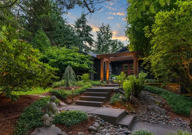 Single family home for sale at 5618 Old Stump Dr NW, Gig Harbor, WA 98332 | MLS# NWM2597210