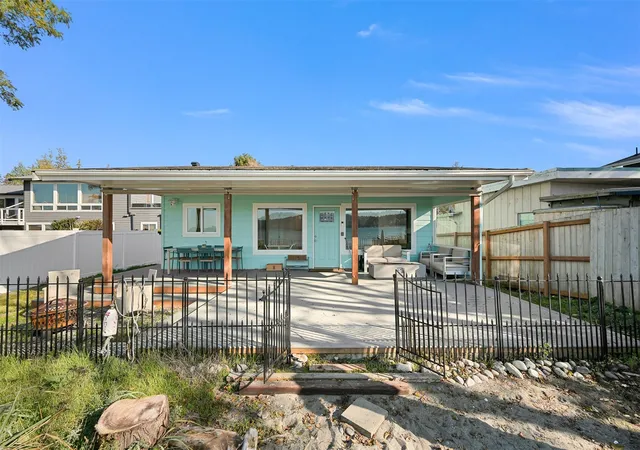 Photo 1 of Single family home for sale at 2619 Lummi View Dr, Bellingham, WA 98226 | MLS# NWM2597214 | Listing updated on 2026-10-23