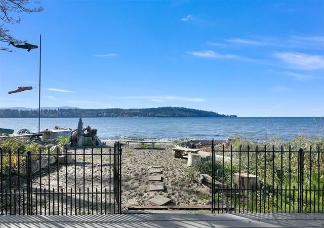 Photo 2 of Single family home for sale at 2619 Lummi View Dr, Bellingham, WA 98226 | MLS# NWM2597214 | Listing updated on 2026-10-23