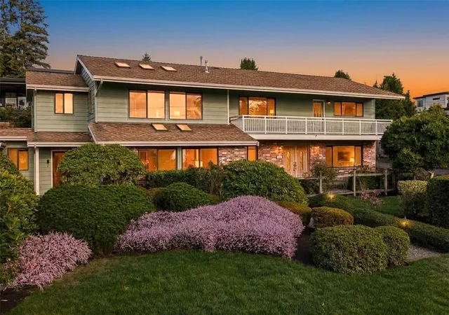 Single family home for sale at 18805 94th Avenue W, Edmonds, WA 98020 | MLS# NWM2597241