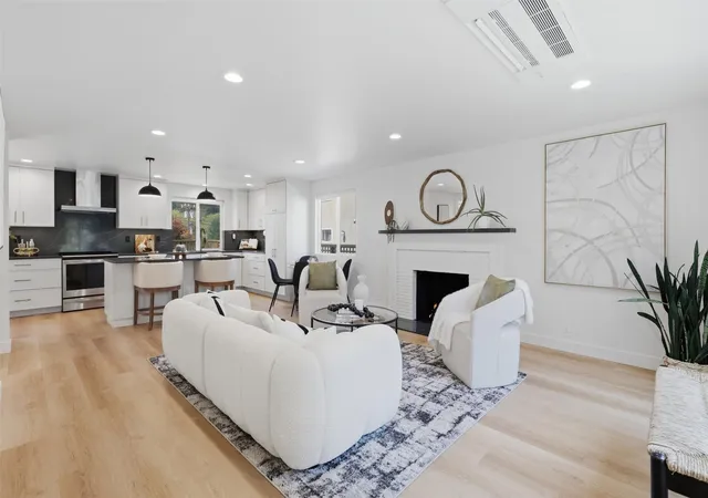 Photo 3 of Single family home for sale at 4257 W 33rd Avenue #1, Seattle, WA 98199 | MLS# NWM2597261 | Listing updated on 2026-10-28