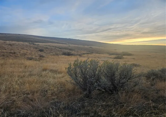 Photo 2 of Land for sale at 6 Blue Grade Rd, East Wenatchee, WA 98802 | MLS# NWM2597267 | Listing updated on 2026-10-23
