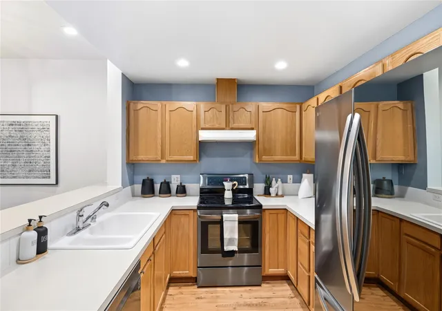Photo 4 of Townhouse for sale at 418 17th Street SE #5C, Auburn, WA 98002 | MLS# NWM2597282 | Listing updated on 2026-10-23
