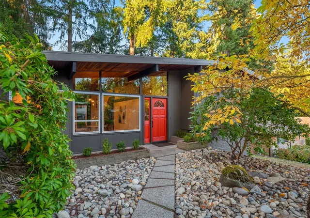 Photo 1 of Single family home for sale at 12412 Ne 6th Place, Bellevue, WA 98005 | MLS# NWM2597284 | Listing updated on 2026-10-29