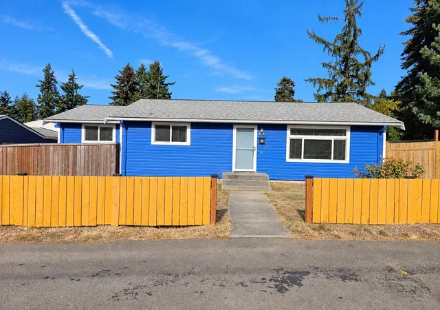 Single family home for sale at 2401 S 72nd Street, Tacoma, WA 98409 | MLS# NWM2597290
