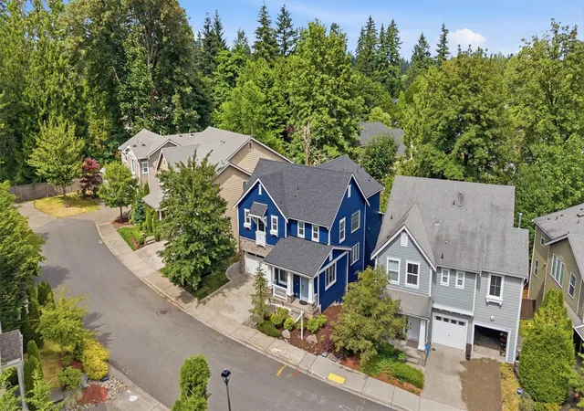 Single family home for sale at 16198 SE 51st Place, Bellevue, WA 98006 | MLS# NWM2597310