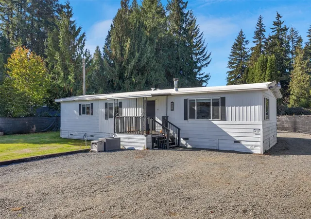Photo 2 of Manufactured home for sale at 8304 160th Drive Ne, Lake Stevens, WA 98258 | MLS# NWM2597312 | Listing updated on 2026-10-23