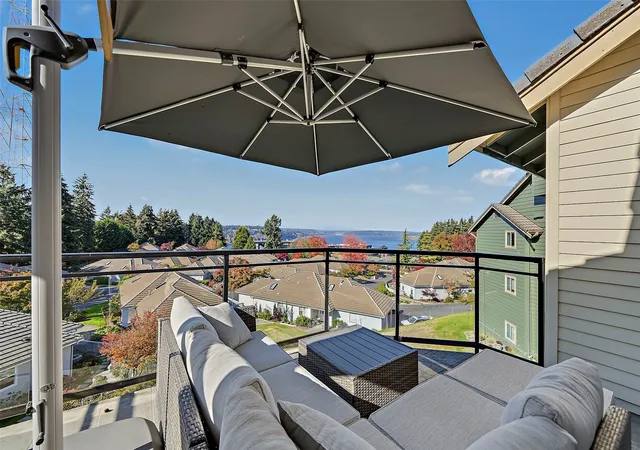 Photo 2 of Condo for sale at 3008 N Narrows Dr #E305, Tacoma, WA 98407 | MLS# NWM2597320 | Listing updated on 2026-10-23