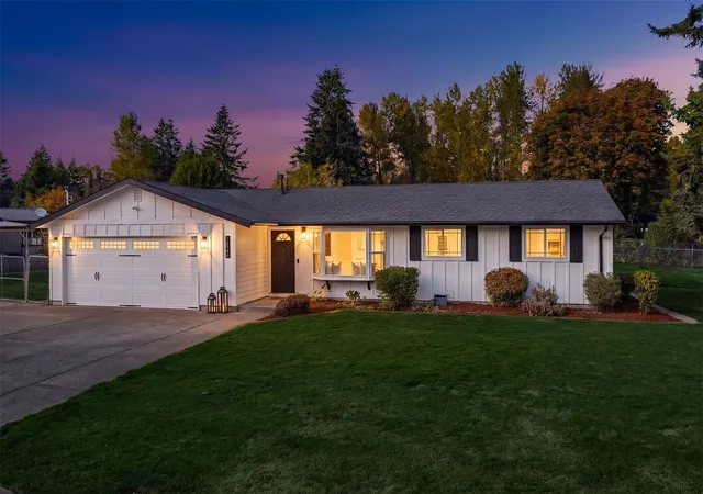 Single family home for sale at 16946 SE 144th Street, Renton, WA 98059 | MLS# NWM2597325