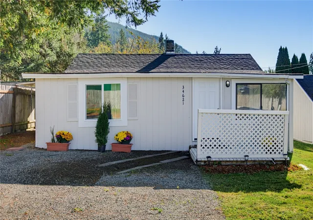 Photo 1 of Single family home for sale at 34621 Se 268th Place, Ravensdale, WA 98051 | MLS# NWM2597331 | Listing updated on 2026-10-28