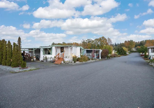 Photo 1 of Manufactured home for sale at 1200 Lincoln St #236, Bellingham, WA 98229 | MLS# NWM2597336 | Listing updated on 2026-10-26