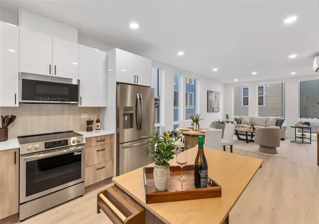 Photo 2 of Townhouse for sale at 7029 Delridge Way Sw, Seattle, WA 98106 | MLS# NWM2597340 | Listing updated on 2026-10-26