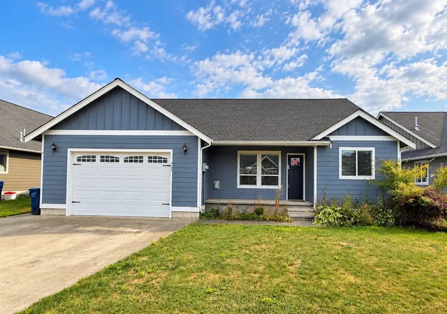 Photo 1 of Single family home for sale at 409 Amareen Ct, Nooksack, WA 98276 | MLS# NWM2597385 | Listing updated on 2026-10-26