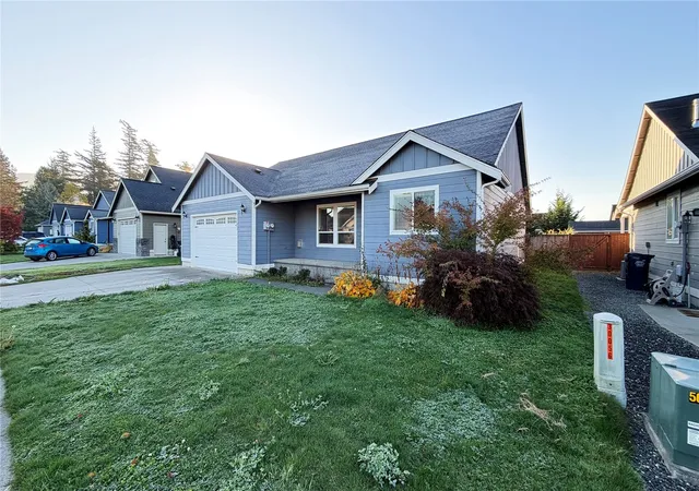 Photo 3 of Single family home for sale at 409 Amareen Ct, Nooksack, WA 98276 | MLS# NWM2597385 | Listing updated on 2026-10-26