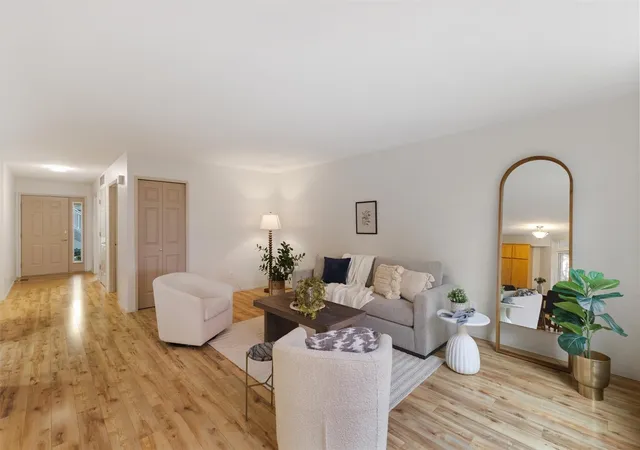 Photo 4 of Condo for sale at 5030 Festival Blvd #1C, Bellingham, WA 98226 | MLS# NWM2597395 | Listing updated on 2026-10-29